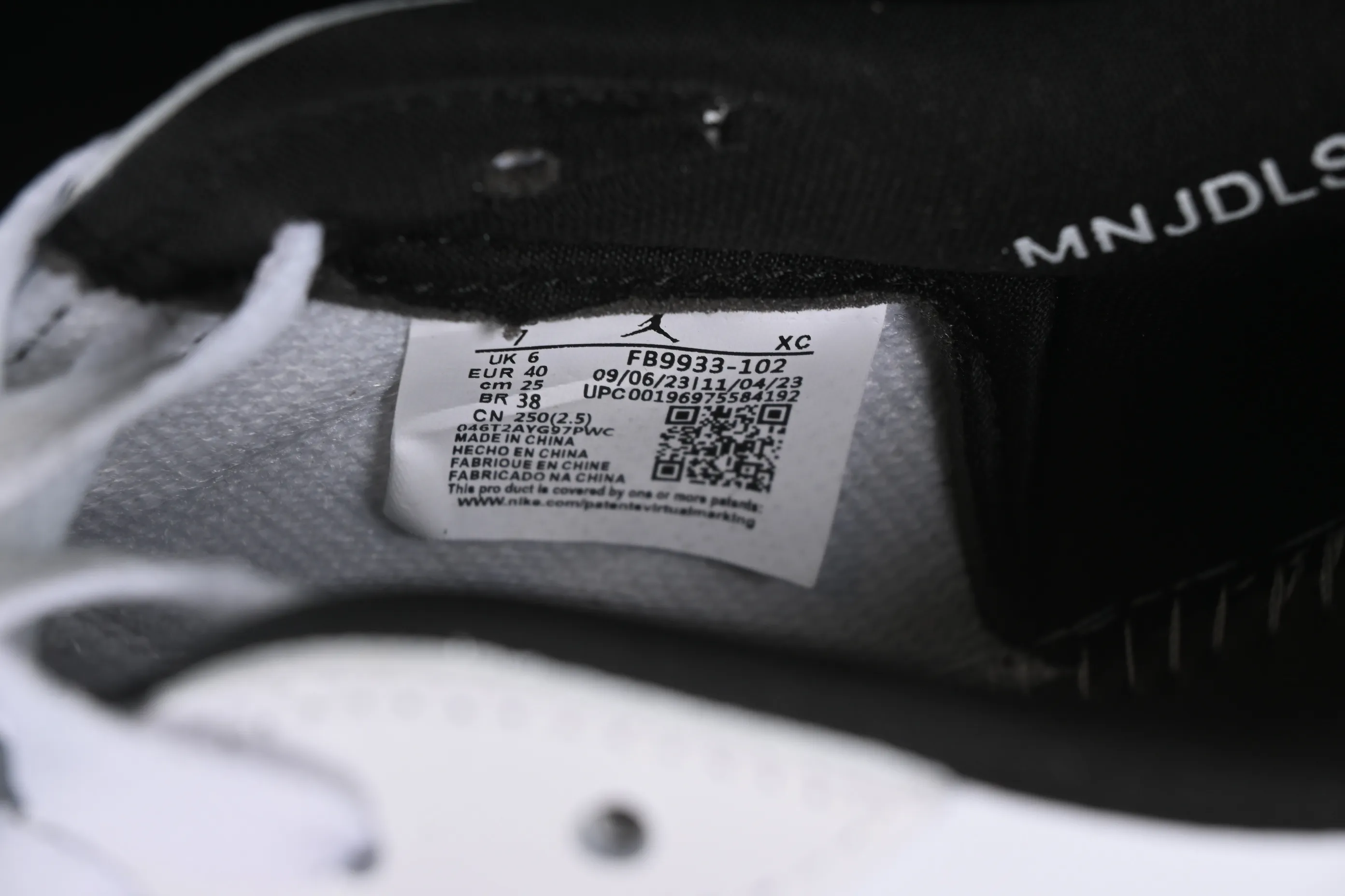 All categories Air Jordan Jordan series basketball shoes Air Jordan 1 Low Z version Air Jordan 1 Low "85 Metallic BLack" AJ1 Joe 1 metallic white and blue FB9933-102